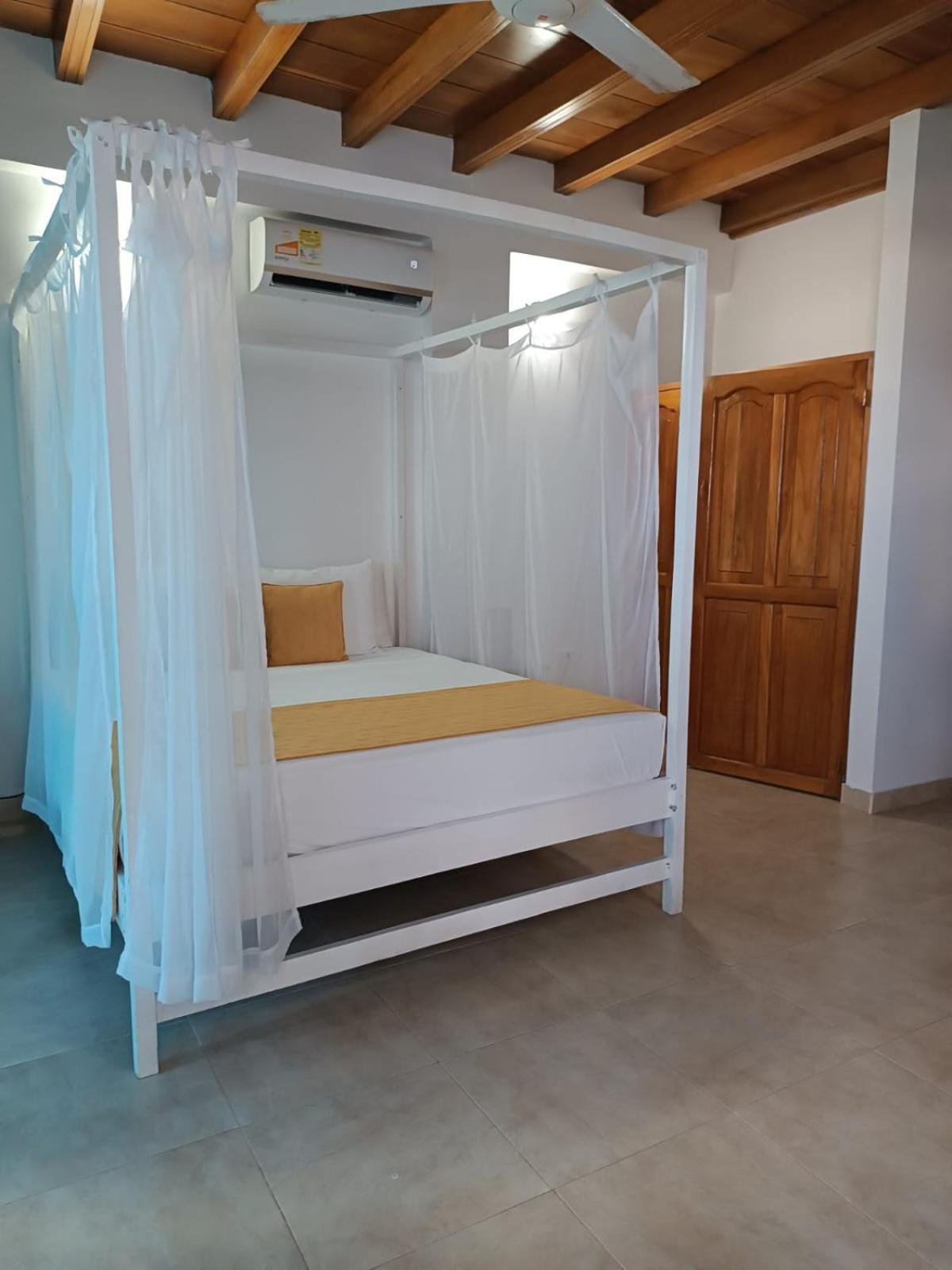 Hotel 3 Banderas Manzanillo Del Mar Kartagena Zewnętrze zdjęcie